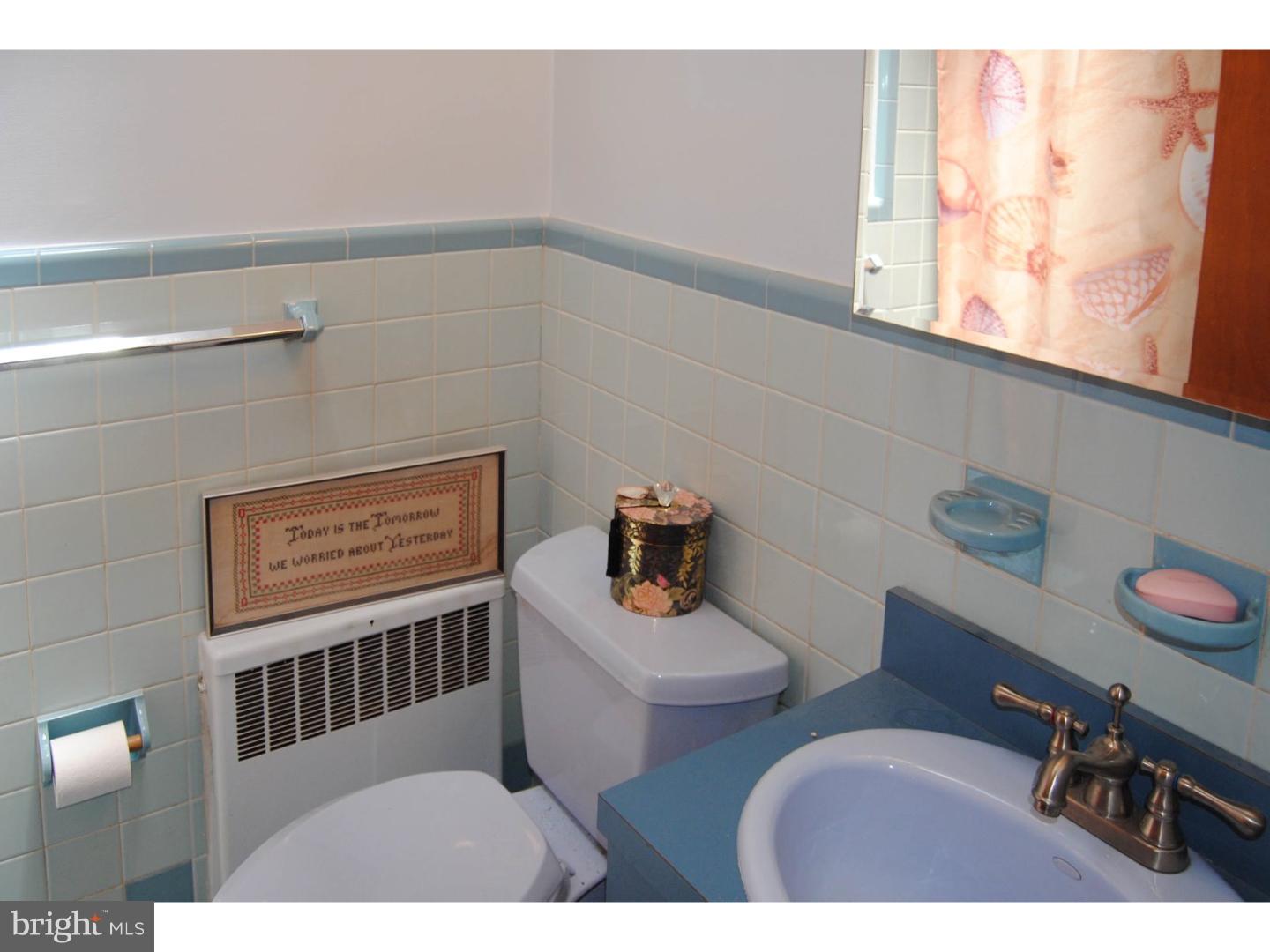 902 Roumfort Road Philadelphia, PA 19150 - Photo 16 of 21 Gallery Image 16