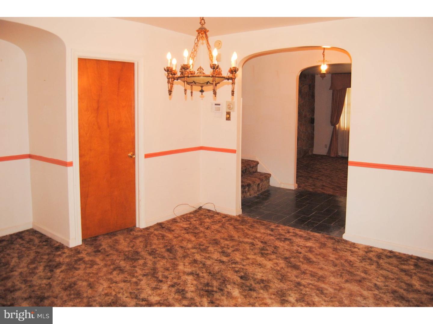 902 Roumfort Road Philadelphia, PA 19150 - Photo 8 of 21 Gallery Image 8
