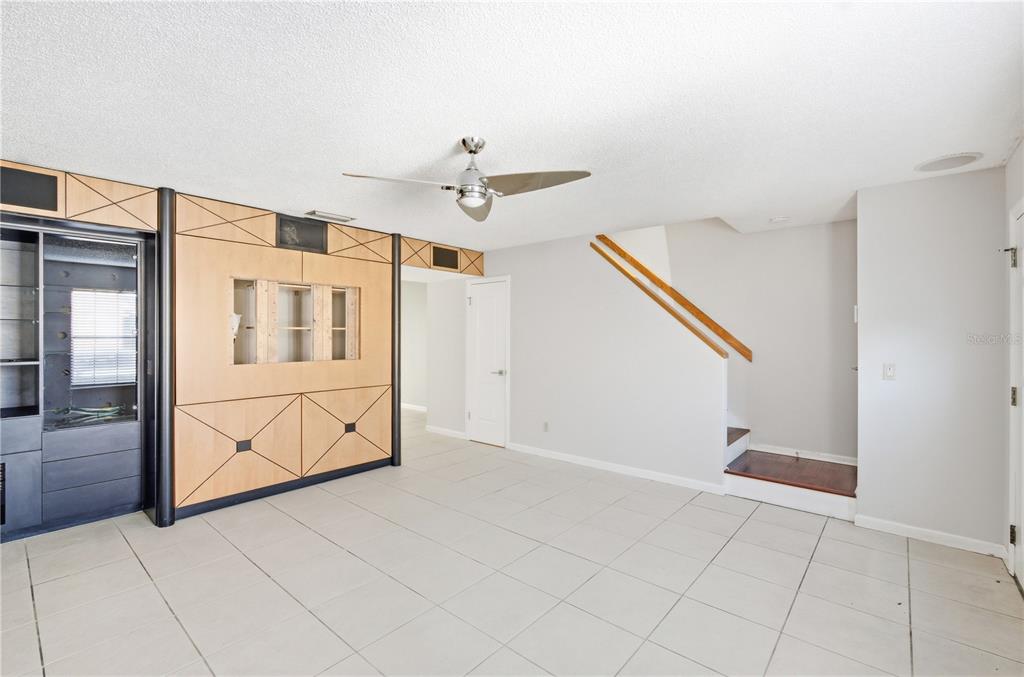 5306 Ridgewell Court Tampa, FL 33624 - Photo 5 of 21