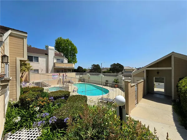$3,500 | 3845 Farquhar Avenue, Unit 106, Los Alamitos, CA 90720
