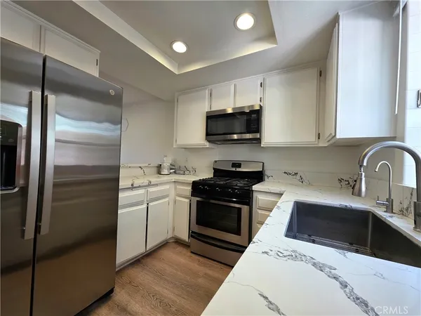 $3,500 | 3845 Farquhar Avenue, Unit 106, Los Alamitos, CA 90720