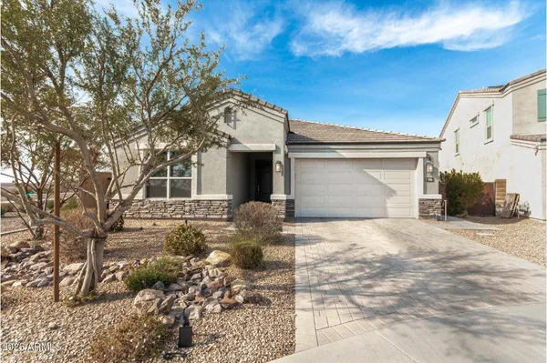 $3,795 | 1906 East Robb Lane, Phoenix, AZ 85024
