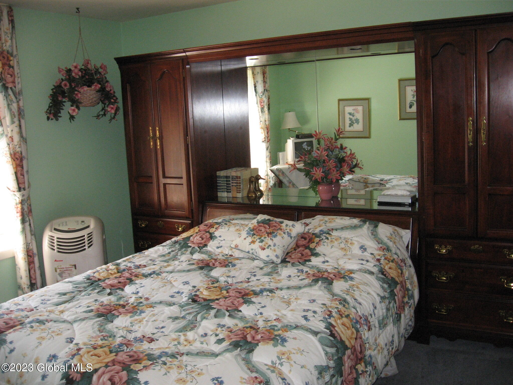 66 Freebern Road, Unit 66H Johnsburg, NY 12853 - Photo 6 of 7 66-H 2nd bedroom
