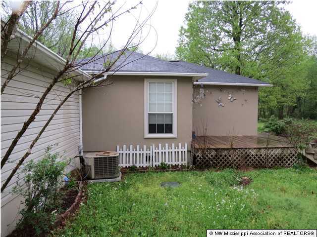 814 Wakefield Road Coldwater, MS 38618 - Photo 5 of 12 Additional Photo