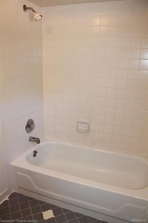 31011 Pear Ridge Farmington Hills, MI 48334 - Photo 38 of 53