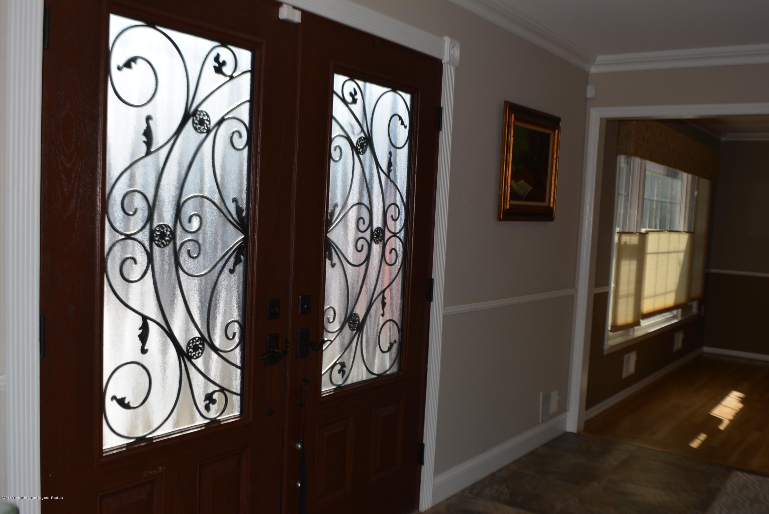 20 Shilling Road Manalapan, NJ 07726 - Photo 11 of 30 Front doors