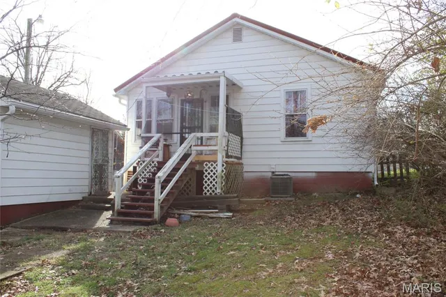 $94,500 | 925 Kendall Drive, Poplar Bluff, MO 63901