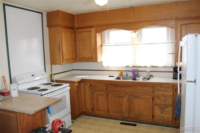 $94,500 | 925 Kendall Drive, Poplar Bluff, MO 63901