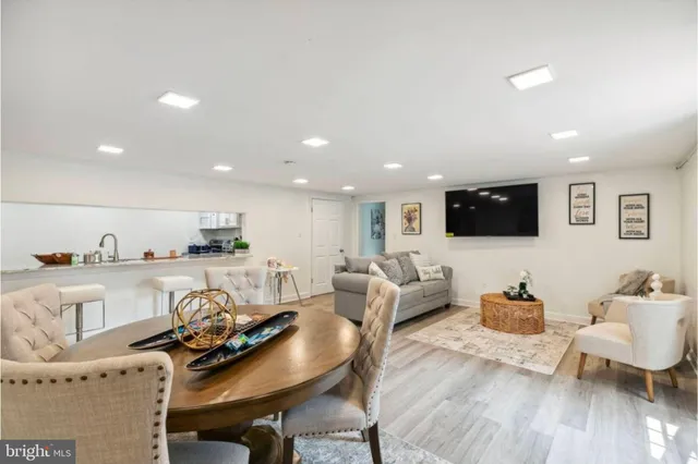 $2,300 | 311 Old Rodgers Road, Bristol, PA 19007