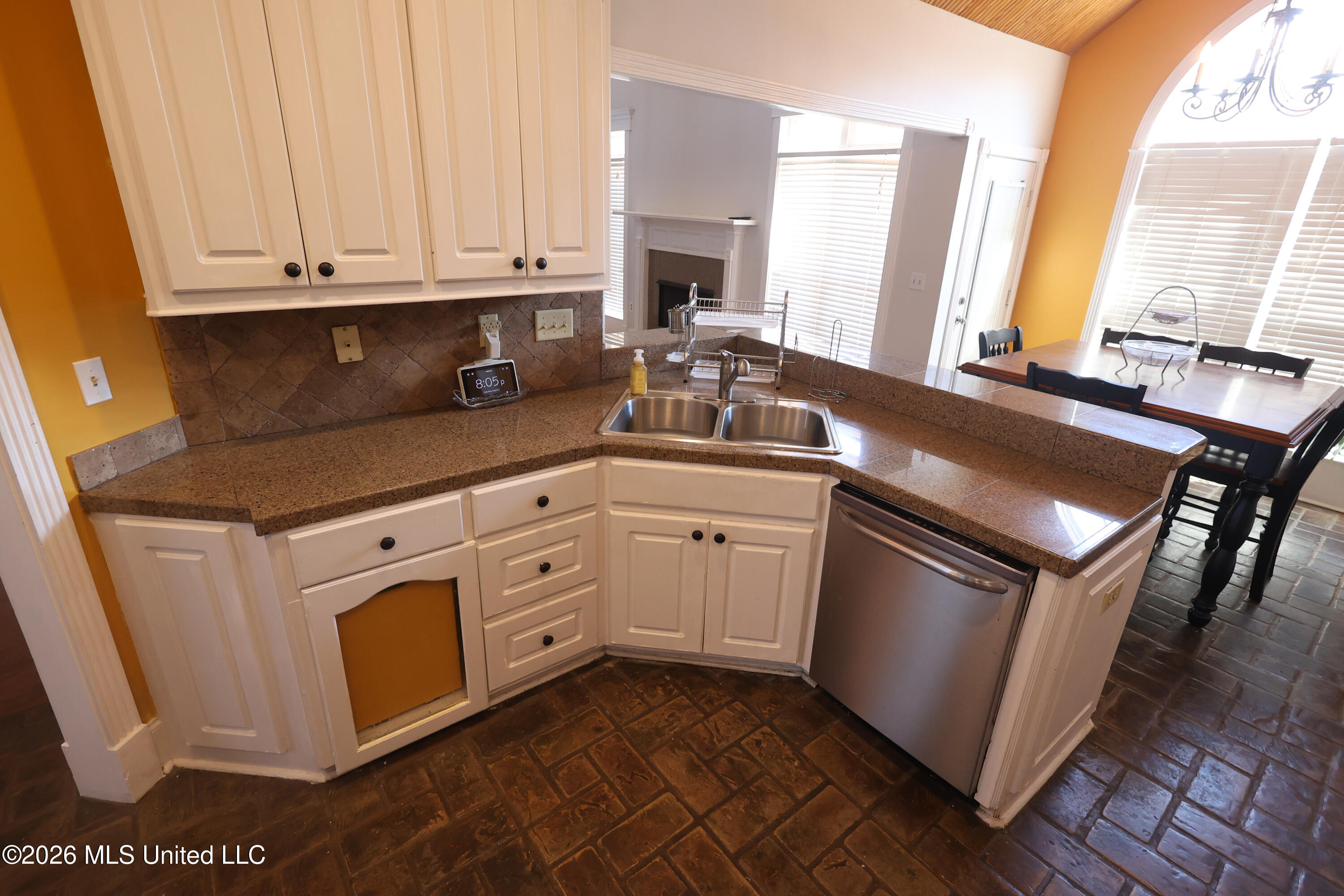 402 Provision Parkway Brandon, MS 39042 - Photo 21 of 54 kitchen