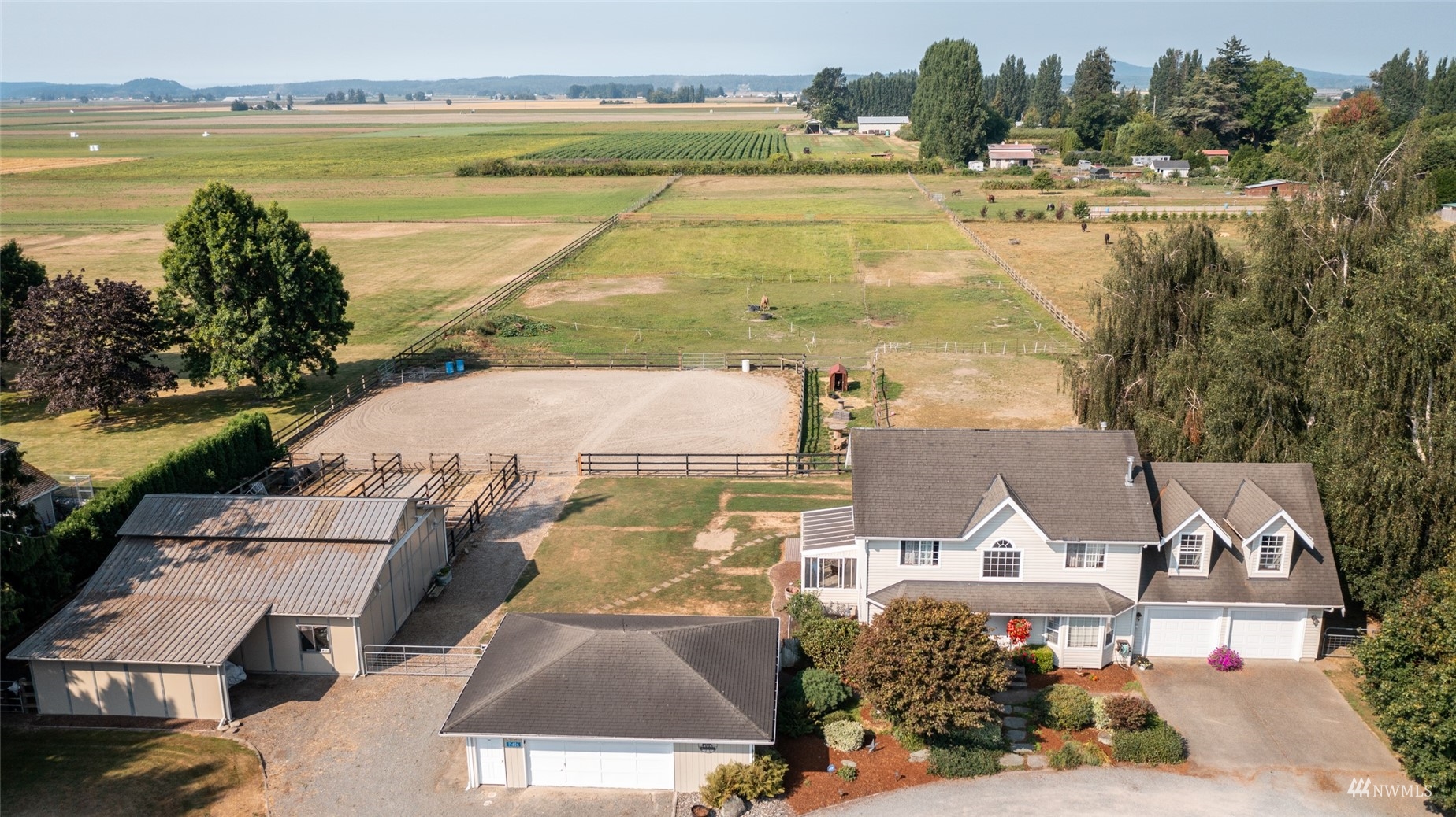 15606 Beaver Marsh Road Mount Vernon, WA 98273 - Photo 38 of 39 a view of a city with an ocean view