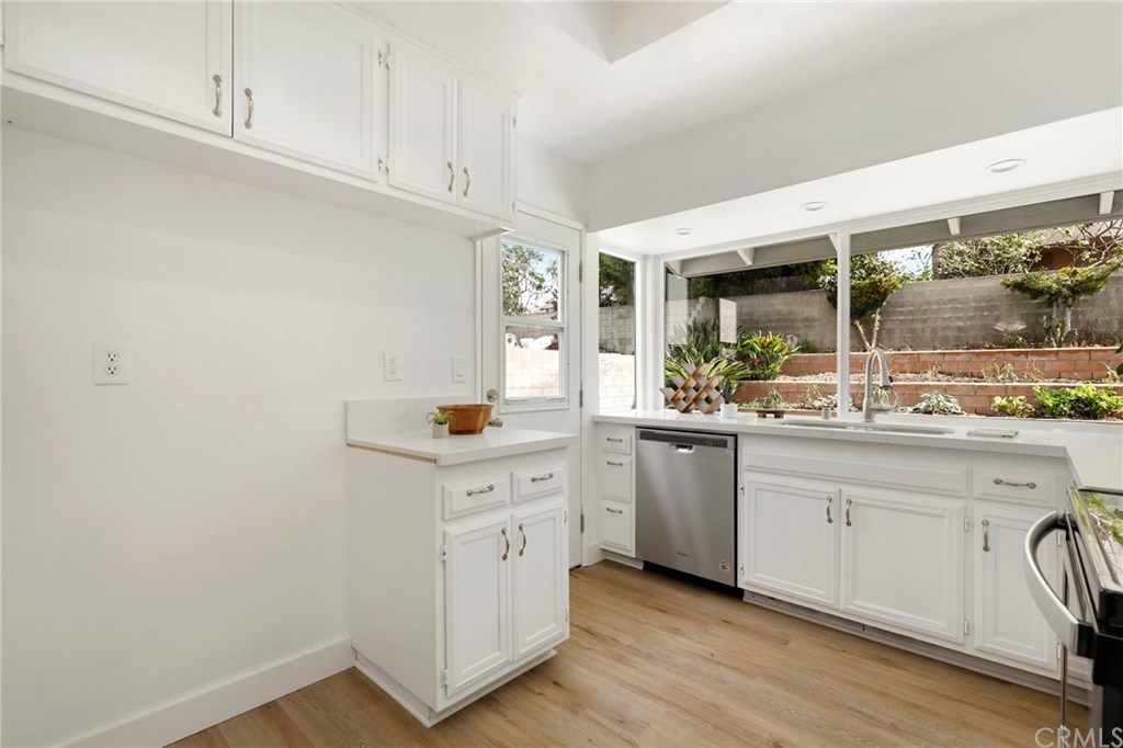 456 Castlegate Lane Brea, CA 92821 - Photo 15 of 40