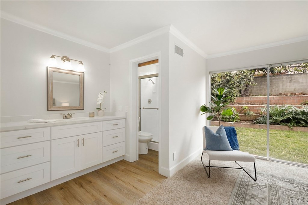 456 Castlegate Lane Brea, CA 92821 - Photo 27 of 40 Remodeled Master Suite bath
