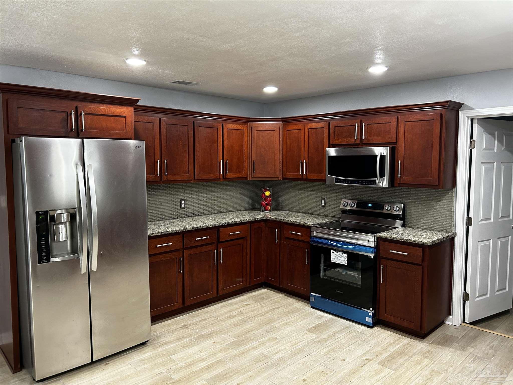 7911 Burstaff Road Pensacola, FL 32514 - Photo 6 of 30