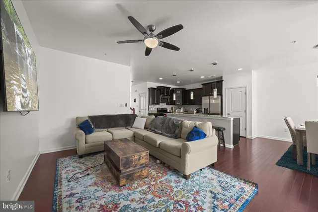 $3,500 | 9411 Geaton Park Place, Lanham, MD 20706