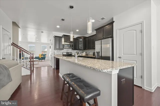 $3,500 | 9411 Geaton Park Place, Lanham, MD 20706