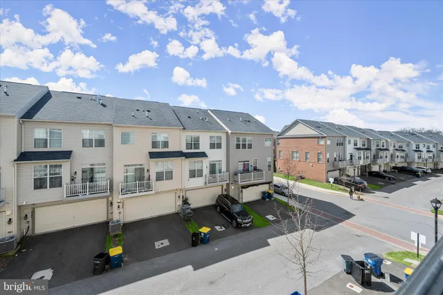 $3,500 | 9411 Geaton Park Place, Lanham, MD 20706