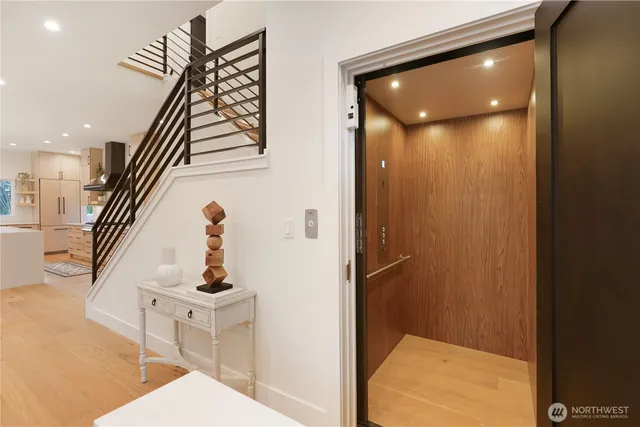 $3,699,000 | 12226 Northeast 70th Street, Kirkland, WA 98033