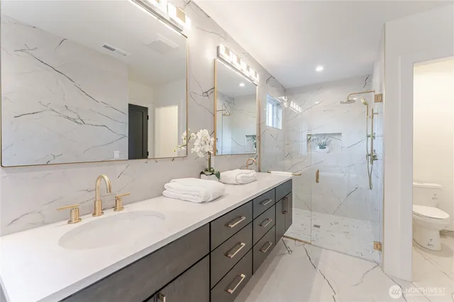 $3,699,000 | 12226 Northeast 70th Street, Kirkland, WA 98033