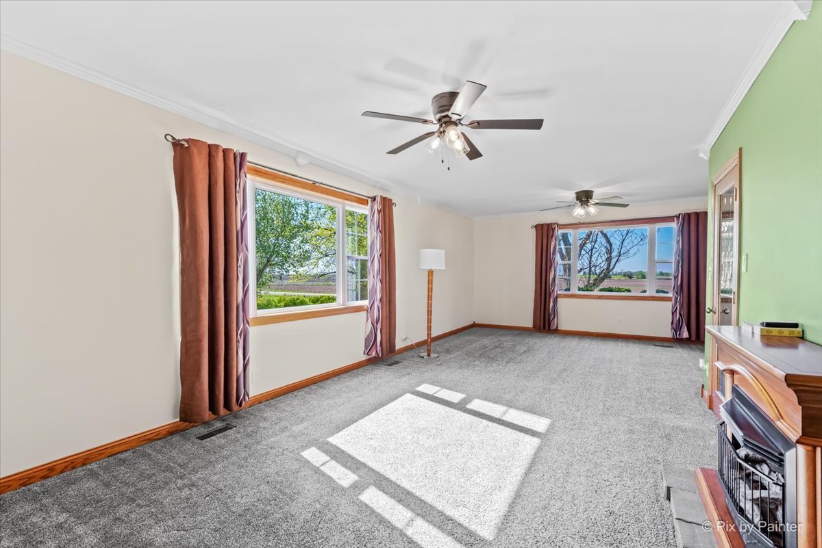 1431 Gillis Road Malta, IL 60150 - Photo 17 of 47