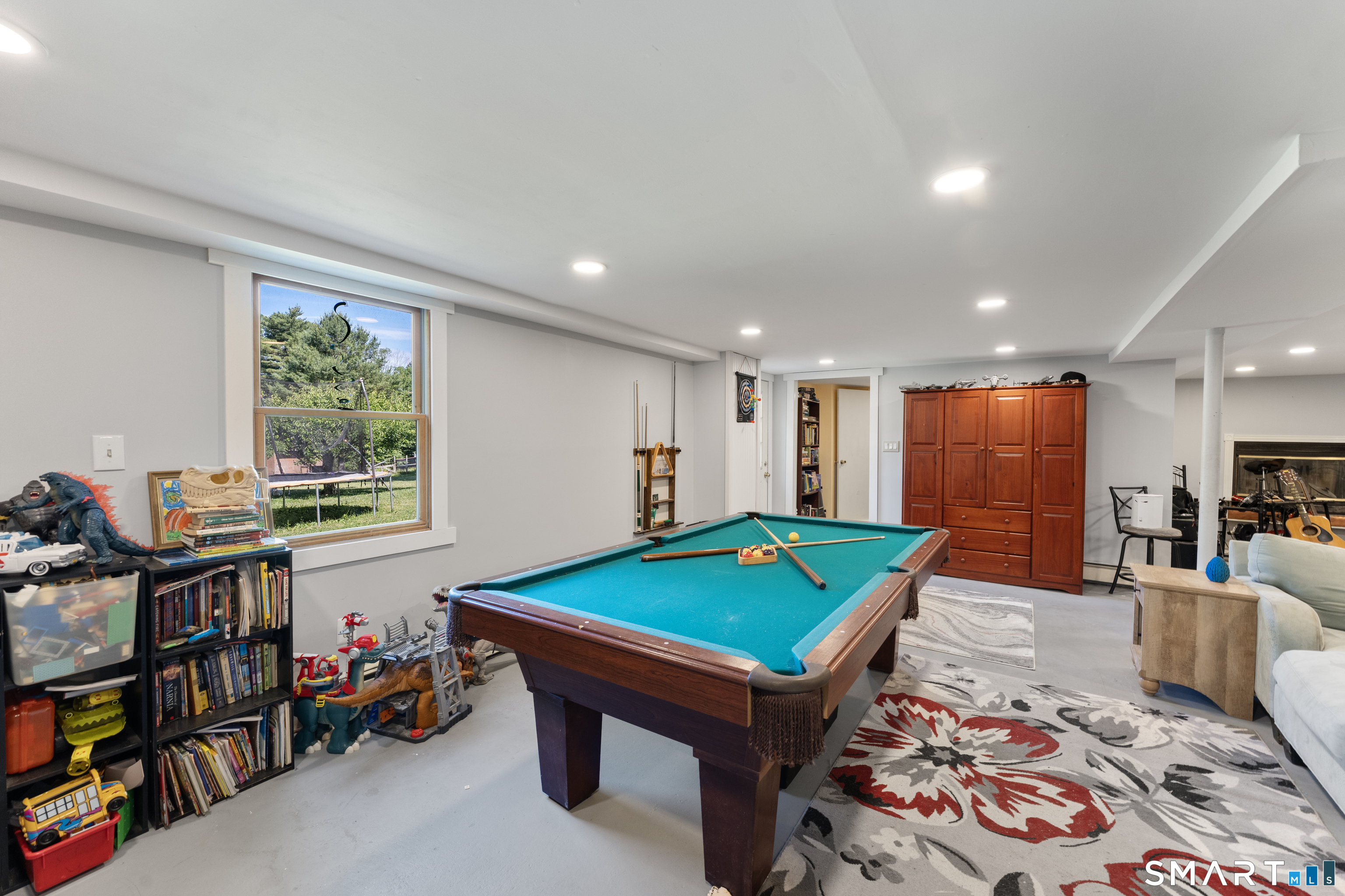 102 Pumpkin Hill Road Ashford, CT 06278 - Photo 27 of 38