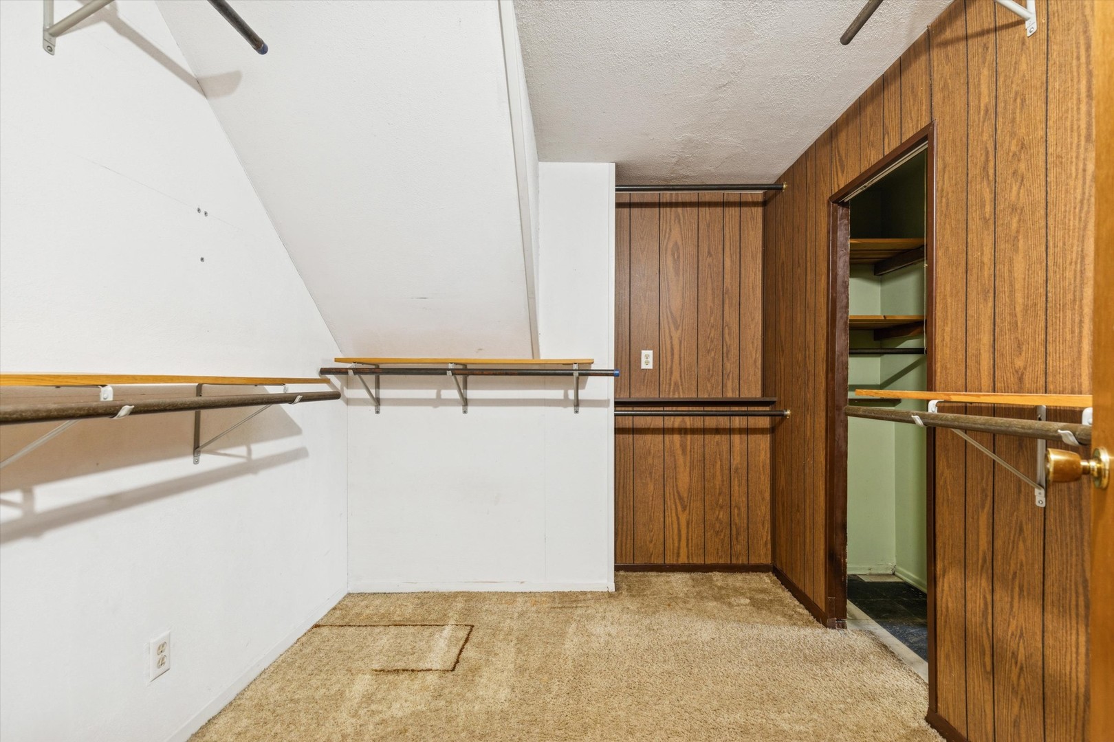 405 West Newport Road Hoffman Estates, IL 60169 - Photo 21 of 28 a view of walk in closet with clothes