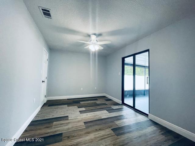 164 Angelo Road Southeast Palm Bay, FL 32909 - Photo 7 of 13 IMG_4576