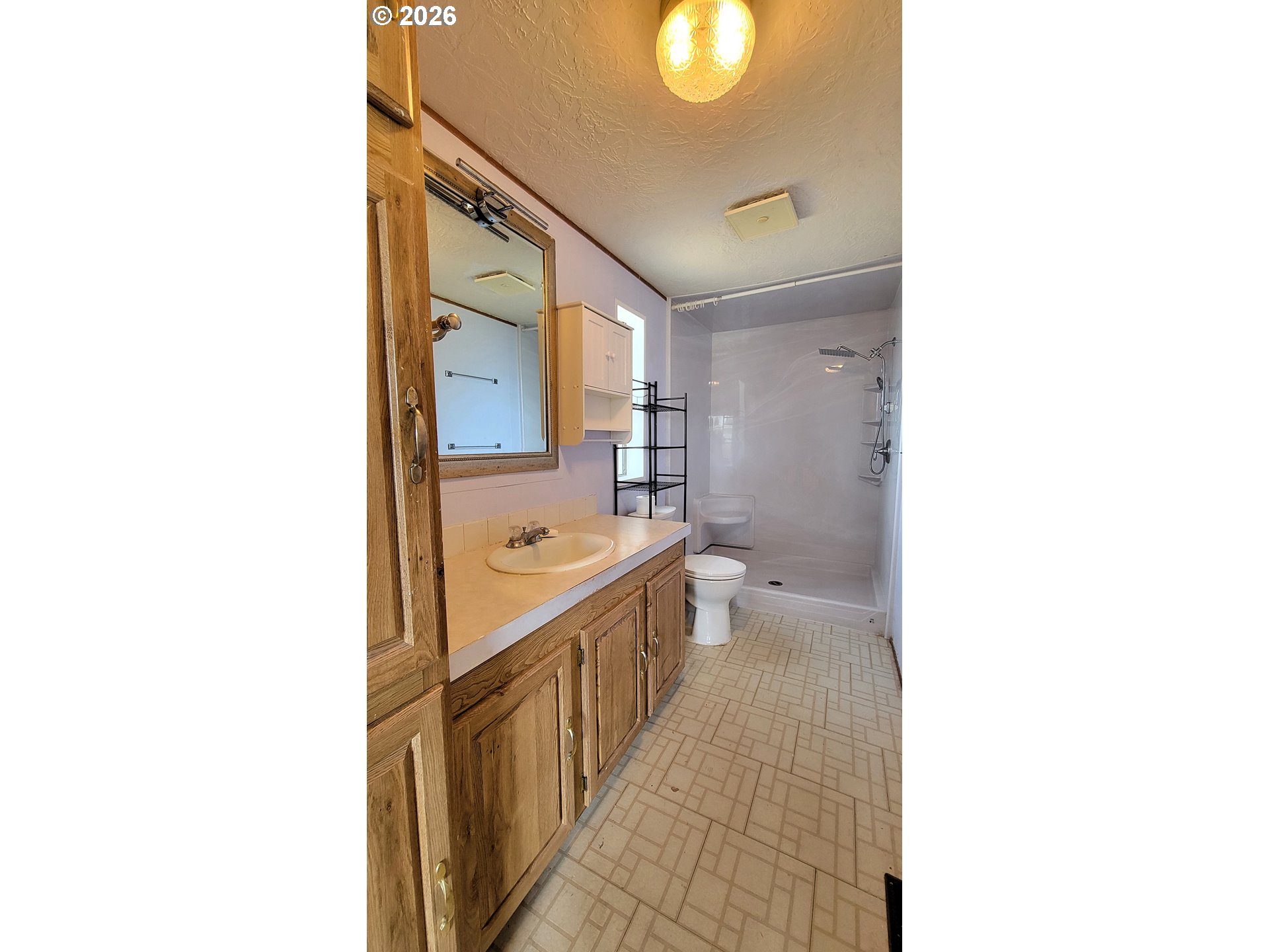 5335 Main Street, Unit 181 Springfield, OR 97478 - Photo 13 of 19 Bathroom, Attached