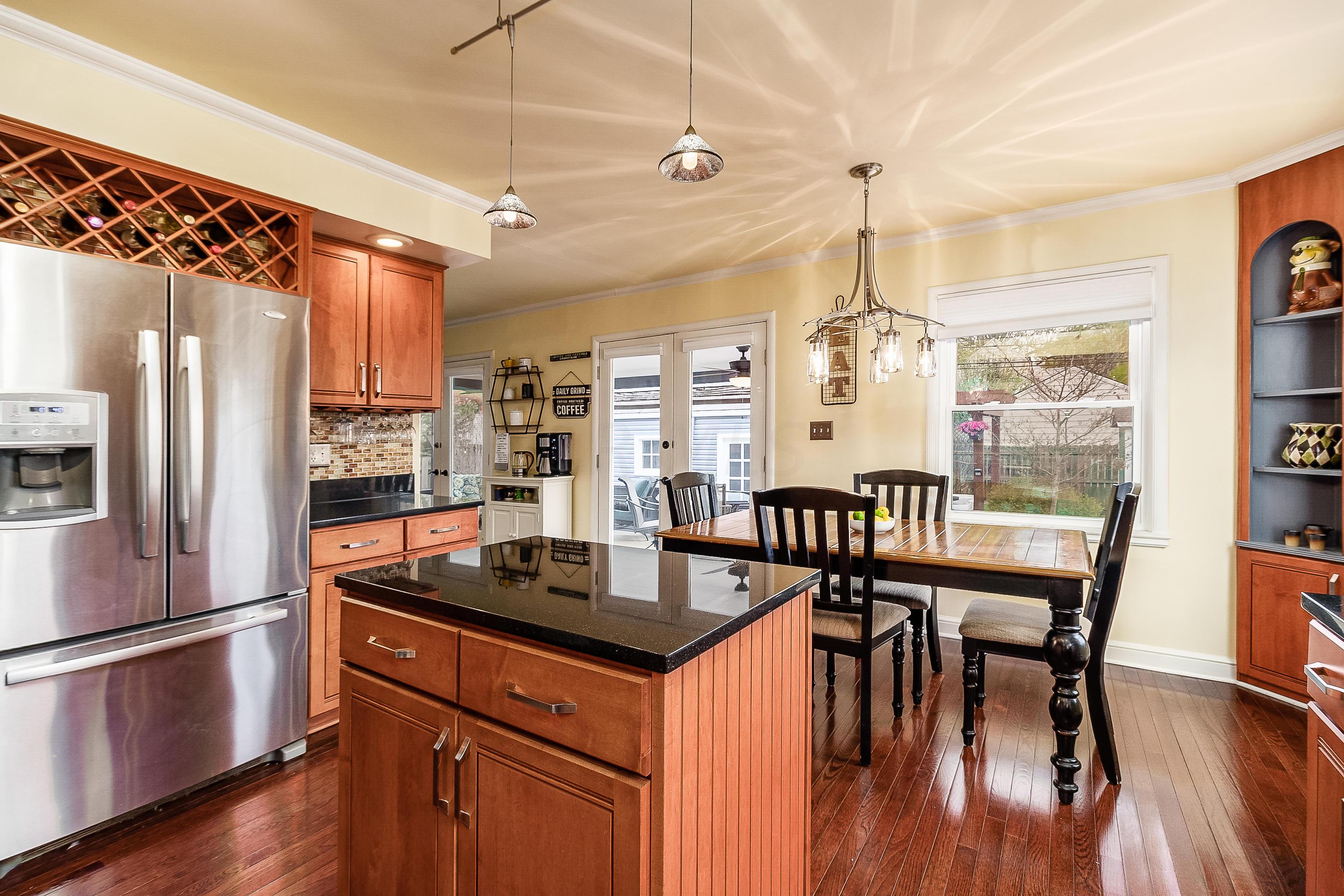 59 North Stanwood Road Bexley, OH 43209 - Photo 8 of 44