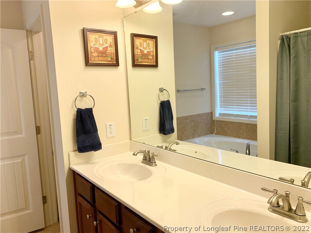 6621 Valley Falls Road Hope Mills, NC 28348 - Photo 14 of 27 Gallery Image 14