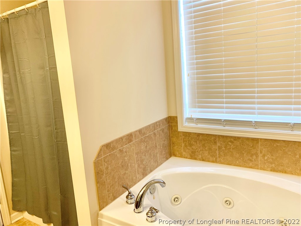 6621 Valley Falls Road Hope Mills, NC 28348 - Photo 16 of 27 Gallery Image 16