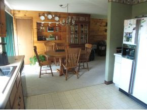 271 Bill Nave Loop Elizabethton, TN 37643 - Photo 9 of 24 Looking to Dining Area