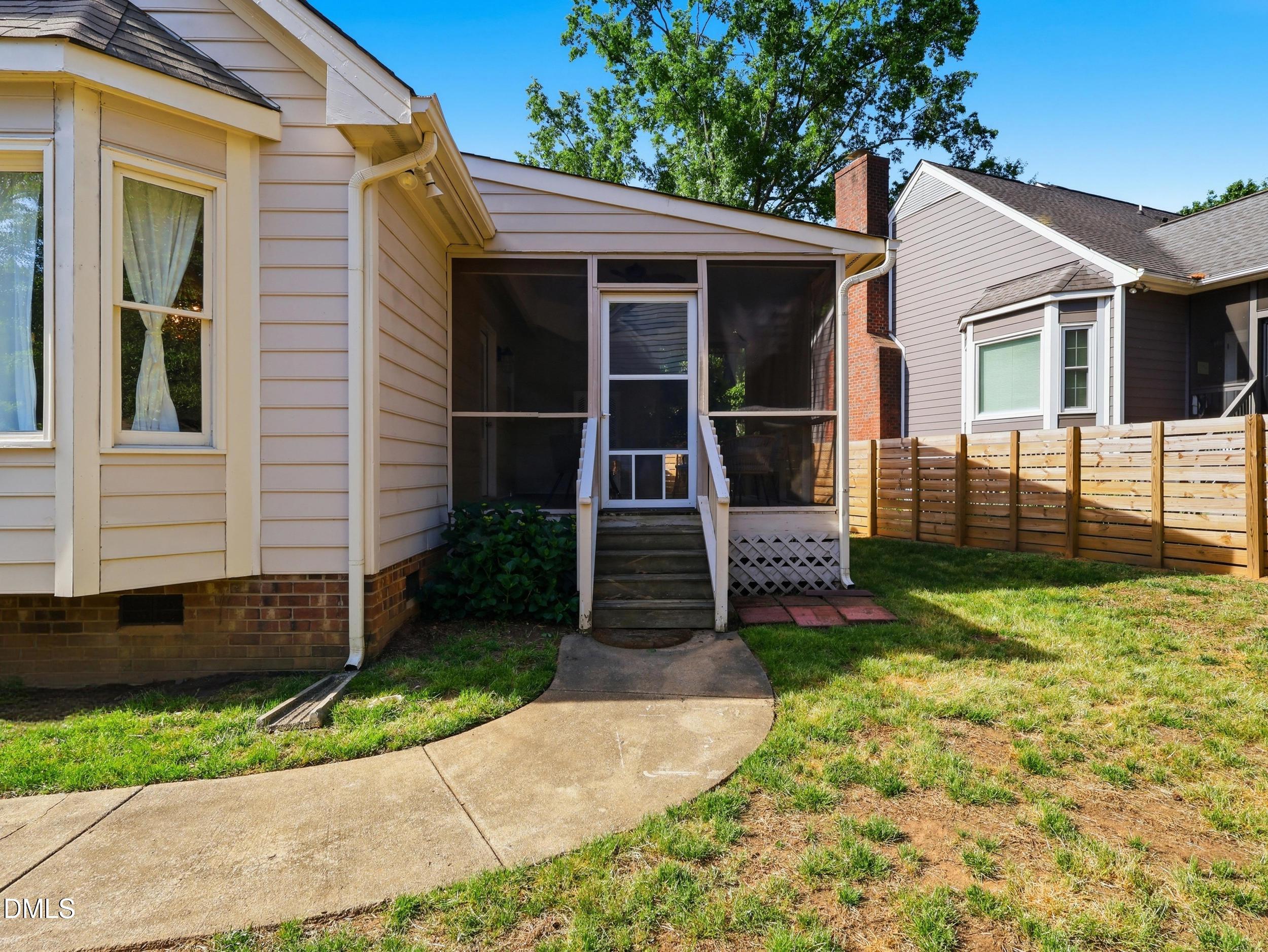 8601 Yucca Trail Raleigh, NC 27615 - Photo 28 of 32 28
