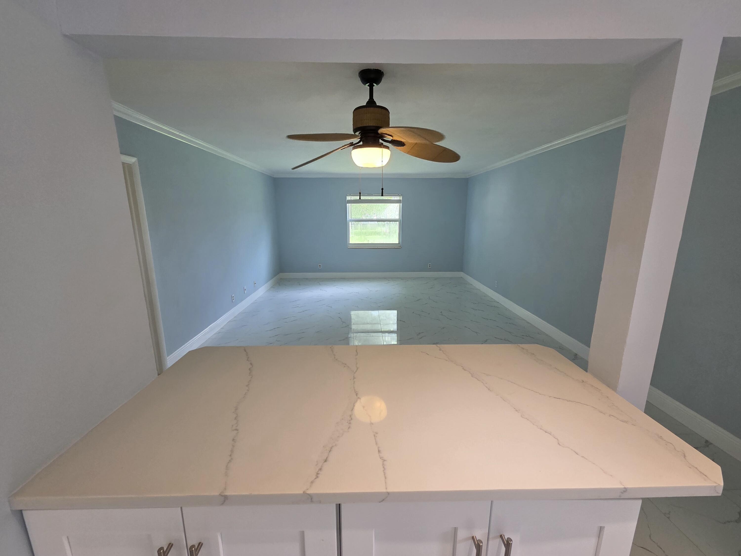 717 Highway 1, Unit 412 Jupiter, FL 33477 - Photo 4 of 13 1000025829