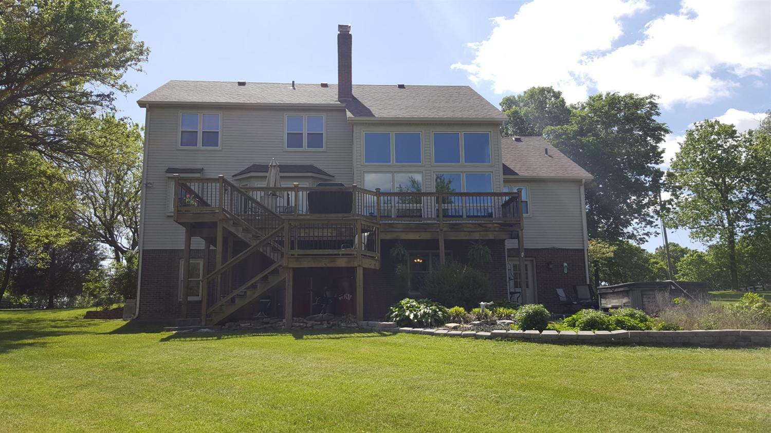 475 Cedar Lake Road Versailles, KY 40383 - Photo 18 of 57 Huge deck that's perfect for entertainin