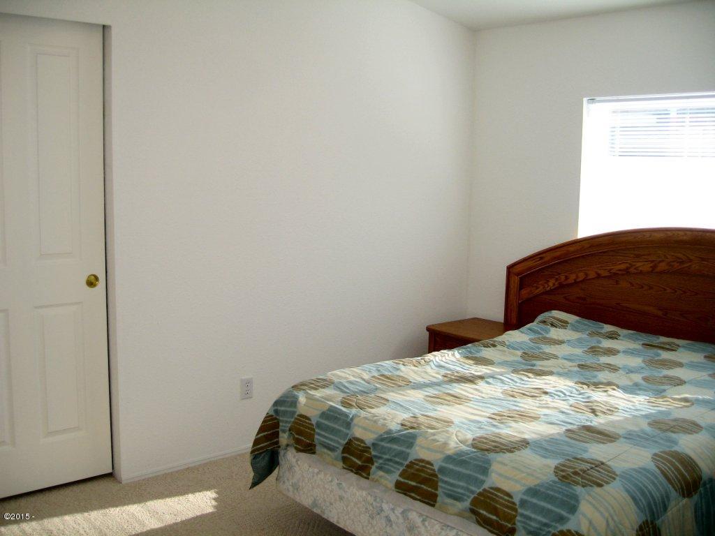 628 Northeast 57th Street Newport, OR 97365 - Photo 12 of 18 Bedroom #3