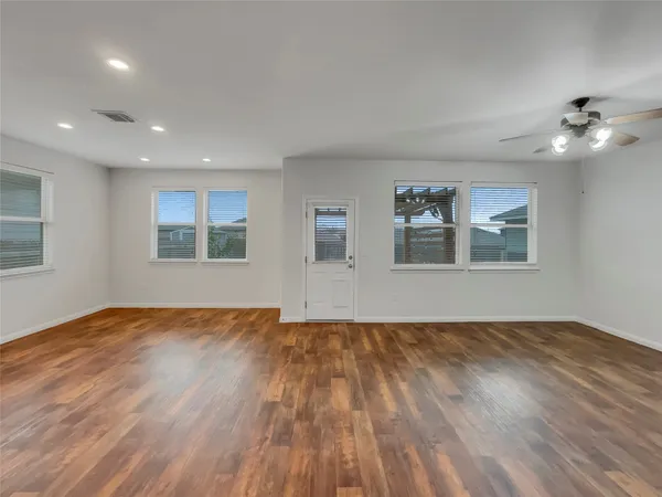 $260,000 | 717 Twisted Oaks Lane, Buda, TX 78610