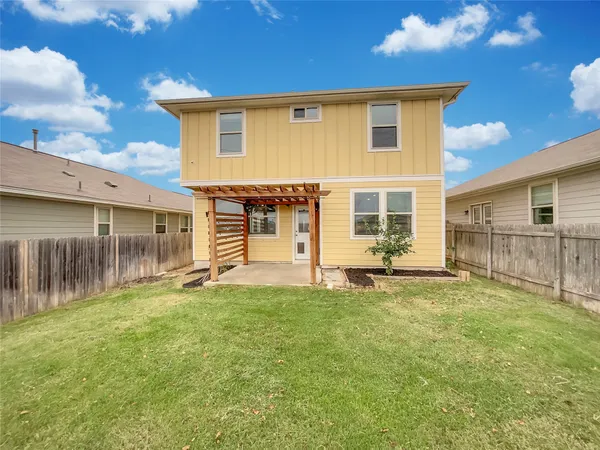 $260,000 | 717 Twisted Oaks Lane, Buda, TX 78610