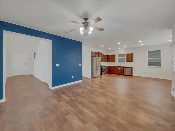 $260,000 | 717 Twisted Oaks Lane, Buda, TX 78610