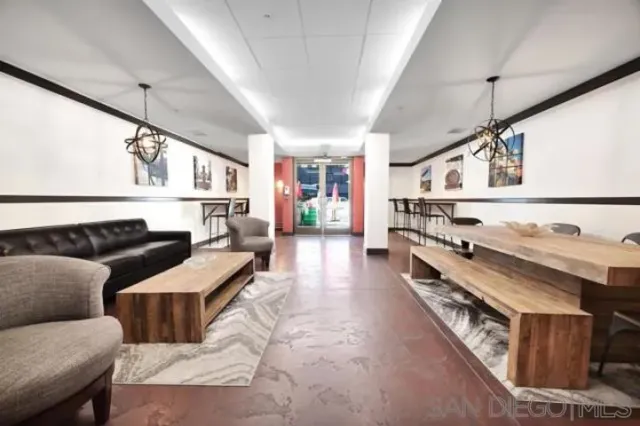 $499,900 | 1435 India Street, Unit 406, San Diego, CA 92101