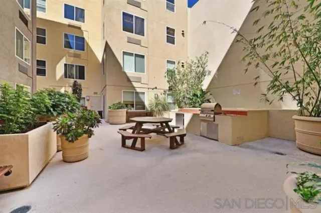 $499,900 | 1435 India Street, Unit 406, San Diego, CA 92101