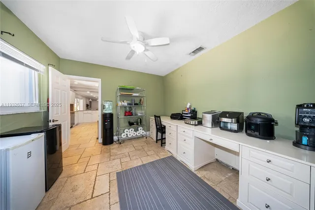 $2,000,000 | 10900 Southwest 90th Avenue, Miami, FL 33176