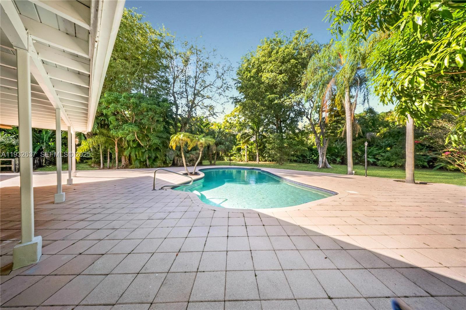 10900 Southwest 90th Avenue Miami, FL 33176 - Photo 36 of 49
