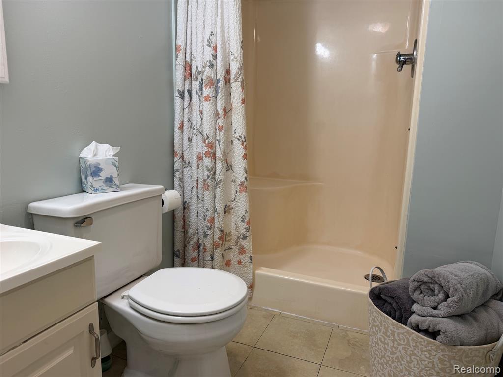 34503 Chestnut Street Wayne, MI 48184 - Photo 18 of 37