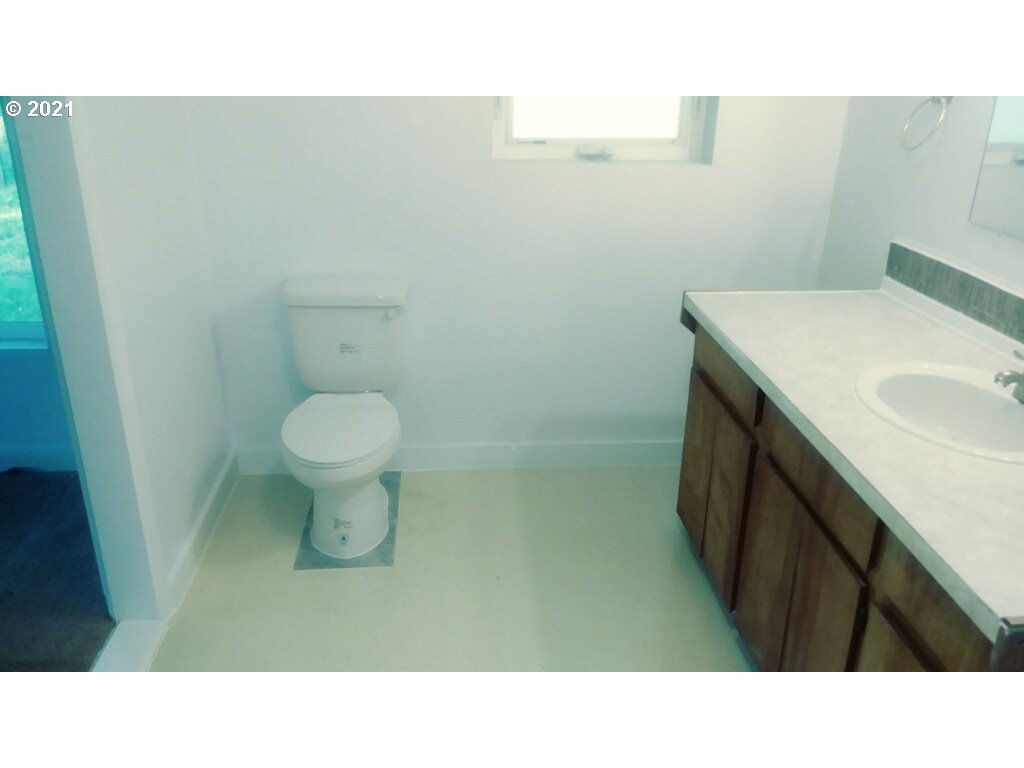 88343 Ellmaker Road Veneta, OR 97487 - Photo 10 of 16 Gallery Image 10