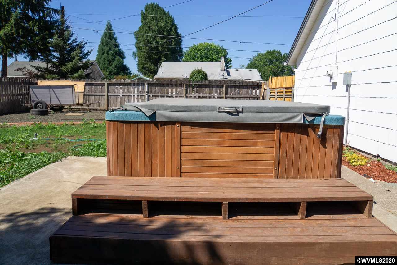 593 F Street Independence, OR 97351 - Photo 23 of 29 Gallery Image 23