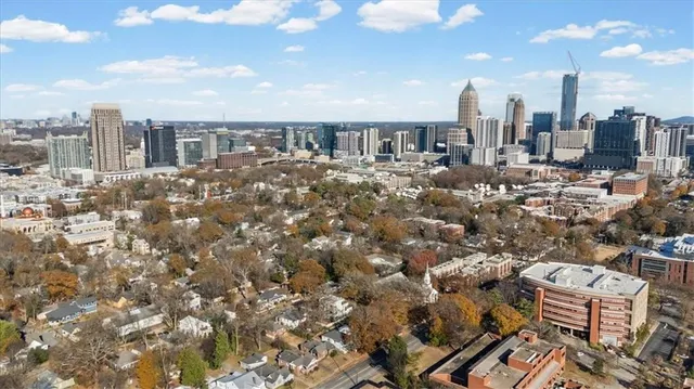 $2,100 | 449 10th Street Northwest, Atlanta, GA 30318