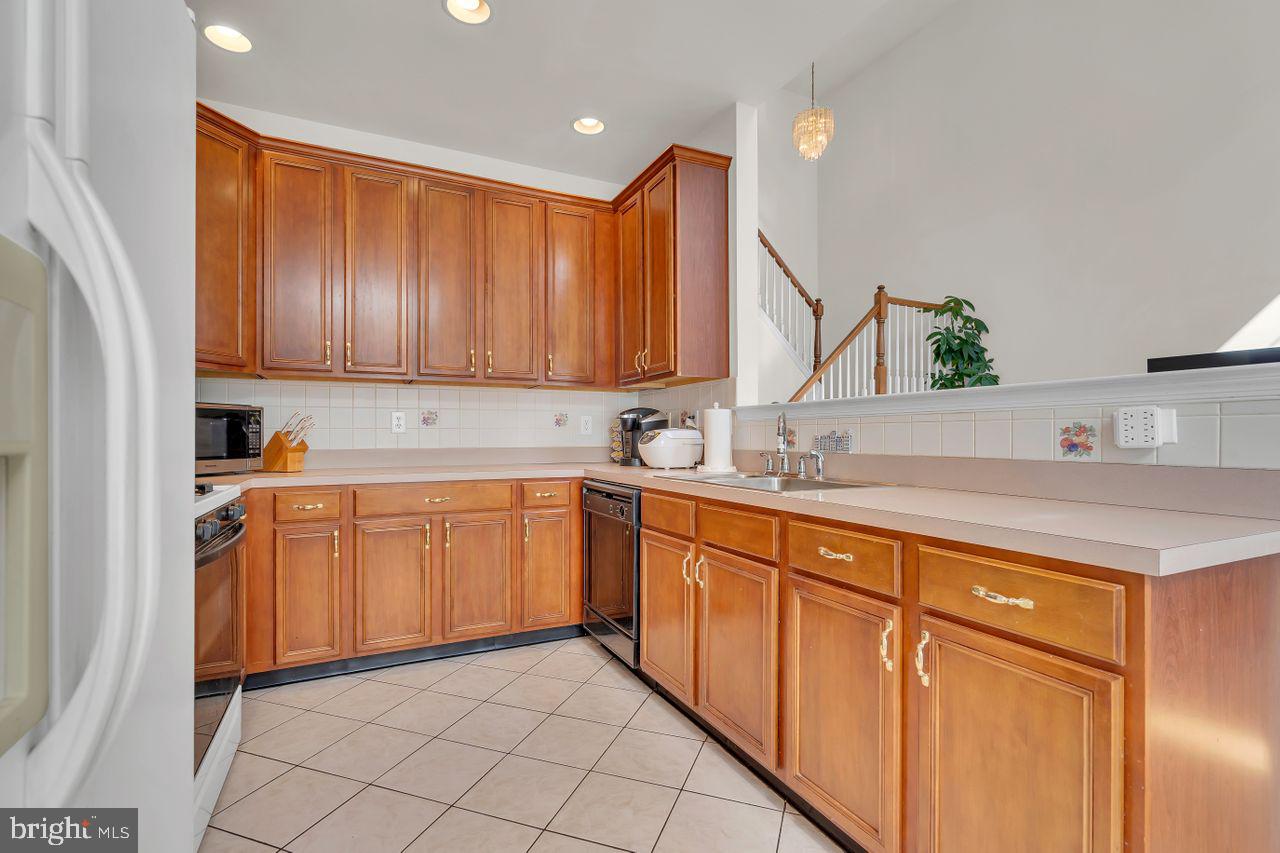 31 Granite Road Hightstown, NJ 08520 - Photo 16 of 43
