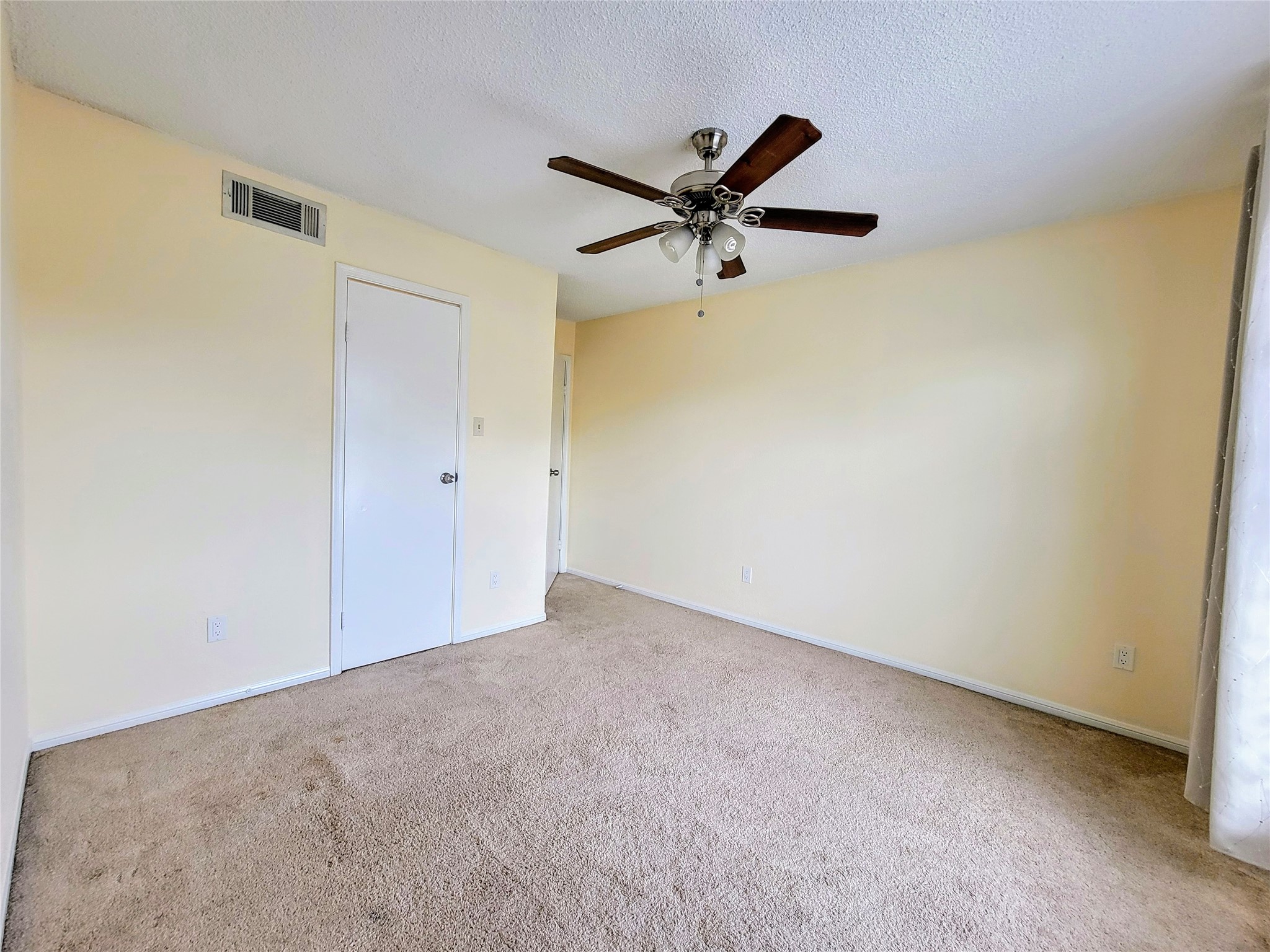 1515 Sandy Springs Road, Unit 1903 Houston, TX 77042 - Photo 18 of 24 Great for guests or office