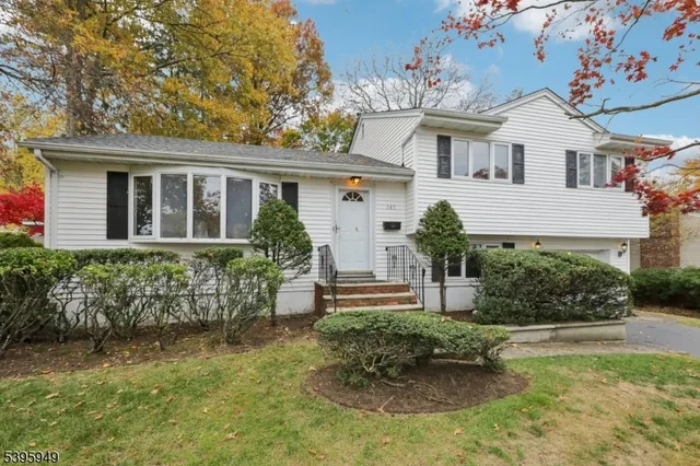 front view of house with a yard